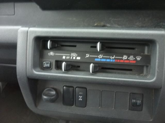 ハイゼットトラック エクストラ 4WD 5MT デフロック エアコン パワステ パワーウインドウ フォグランプ モケットシート(11枚目)