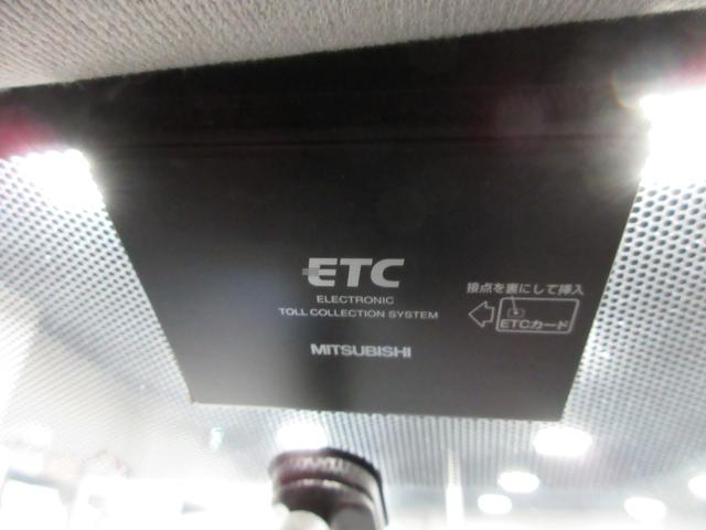 Ｇ　純正ＳＤナビ　バックモニター　ＥＴＣ　クルーズコントロール　　ワンセグＴＶ　ＣＤ／ＤＶＤ　キーレスエントリー　衝突安全ボディー　盗難防止システム　運転席・助手席エアバッグ(30枚目)