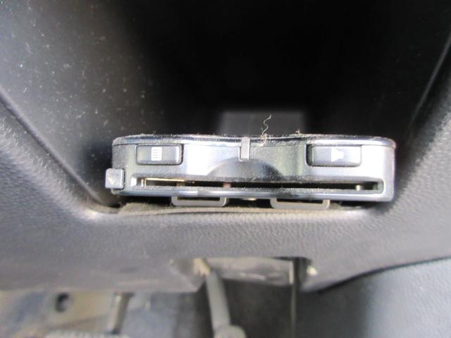 デミオ １３Ｃ　ユーザー下取車　禁煙車　ＥＴＣ　オーディオレス　衝突安全ボディー　運転席・助手席エアバッグ（23枚目）