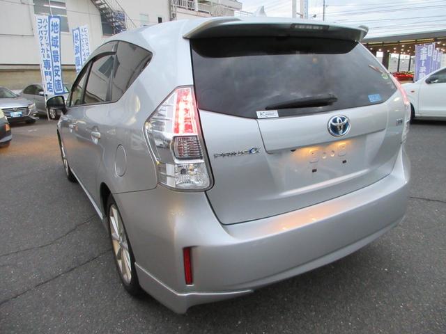 TOYOTA PRIUS ALPHA S TOURING SELECTION