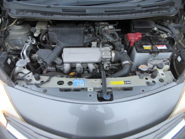 ノート メダリスト　ユーザー下取り車　禁煙車　純正ＳＤナビ　Ｂｌｕｅｔｏｏｔｈ接続　バックモニター　アラウンドビューモニター　フルセグＴＶ　ＣＤ／ＤＶＤ再生　ＥＴＣ　衝突安全ボディー　盗難防止システム　エアバッグ（32枚目）