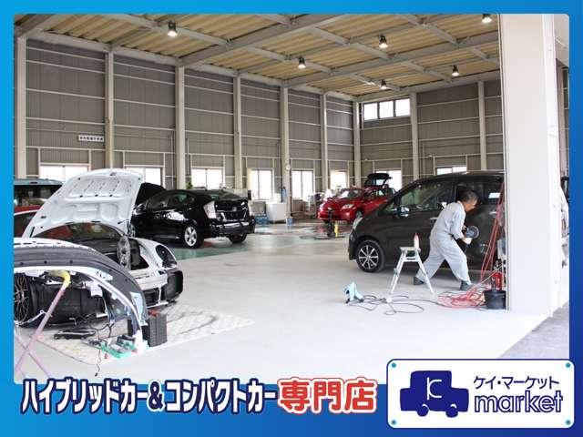 ノート メダリスト　ユーザー下取り車　禁煙車　純正ＳＤナビ　Ｂｌｕｅｔｏｏｔｈ接続　バックモニター　アラウンドビューモニター　フルセグＴＶ　ＣＤ／ＤＶＤ再生　ＥＴＣ　衝突安全ボディー　盗難防止システム　エアバッグ（41枚目）