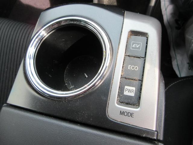 プリウスアルファ S 全国1年保証 社外8インチSDナビ Bluetooth接続 バックモニター フルセグTV CD/DVD再生 LEDヘッドライト 前方ドラレコ 衝突安全ボディー 盗難防止システム 運転席助手席エアバッグ(28枚目)