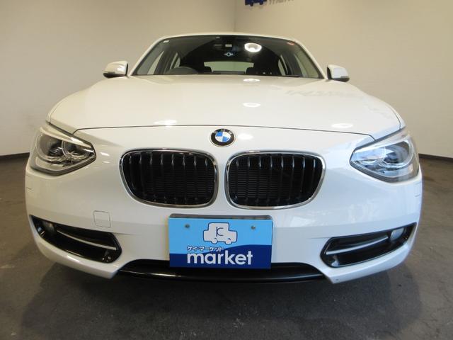 １シリーズ １１６ｉ　スポーツ　ユーザー下取車　禁煙車　純正ナビ　Ｂｌｕｅｔｏｏｔｈ接続　バックモニター　前方ドラレコ　ＣＤ／ＤＶＤ再生　ステアリングリモコン　オートライト／ＡＣ　盗難防止システム　運転席・助手席エアバッグ（8枚目）