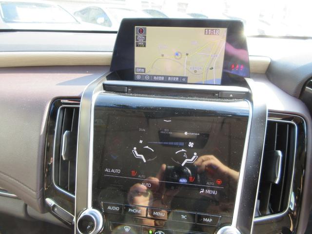 クラウンハイブリッド S Cパッケージ 全国1年保証 純正ナビ BLUETOOTH接続 パノラミックビューモニター プリクラッシュブレーキ 車線逸脱警報装置 横滑り防止装置 LEDヘッドライト プッシュスタート 純正アルミ ドラレコ(21枚目)