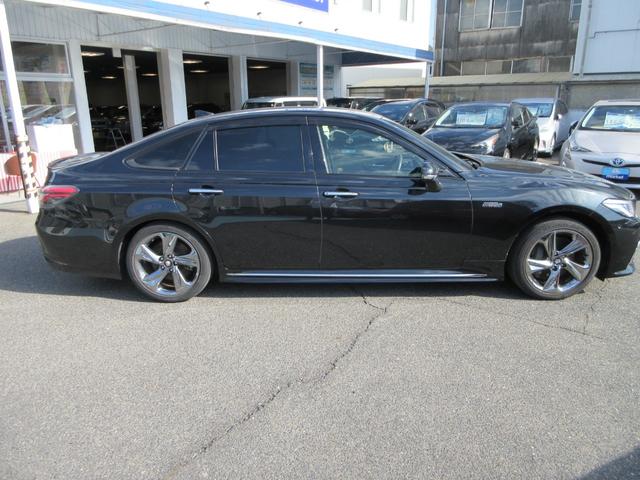 クラウンハイブリッド RSアドバンス 全国1年保証 ワンオーナー トヨタセーフティセンス 純正ナビ パノラミックビューモニター 黒革シート プリクラッシュブレーキ 車線逸脱警報装置 横滑り防止装置 LEDヘッドライト プッシュスタート(10枚目)