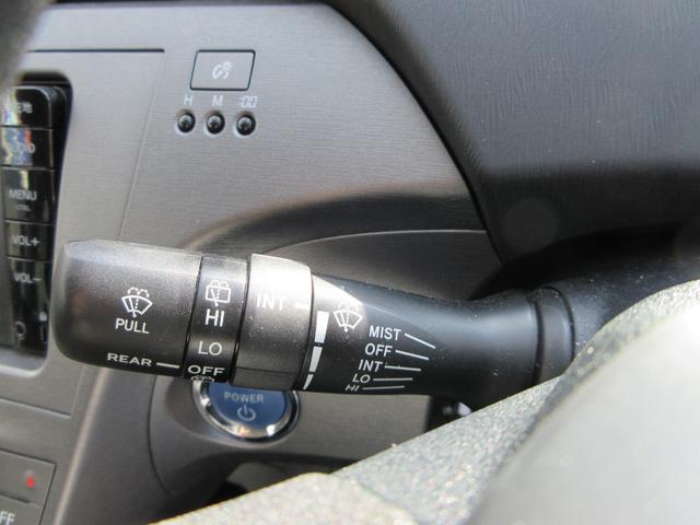 プリウス S 後期モデル 全国1年保証 横滑り防止装置 アイドリングストップ オートエアコン ABS HIDヘッドライト プッシュスタート スマートキー 盗難警報装置 ビルトインETC(21枚目)