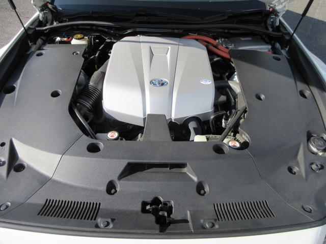 クラウンハイブリッド RSアドバンス 全国1年保証 トヨタセーフティセンス 純正ナビ パノラミックビューモニター 黒革シート プリクラッシュブレーキ クリアランスソナー シーケンシャルウィンカー LEDヘッドライト ETC2.0(32枚目)