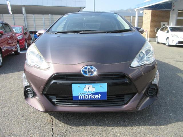 アクア Ｓ　スマートエントリーパッケージ　禁煙車　純正ＳＤナビ　Ｂｌｕｅｔｏｏｔｈ接続　バックモニター　ＥＴＣ　フルセグＴＶ　ＣＤ／ＤＶＤ再生　前方ドラレコ　ステアリングリモコン　衝突安全ボディー（7枚目）