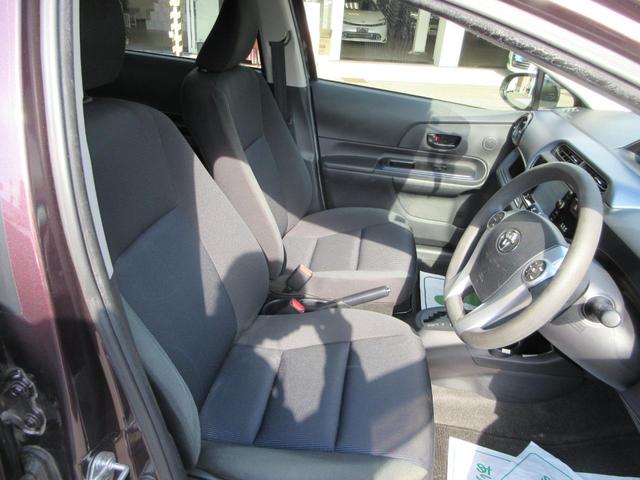 アクア Ｓ　スマートエントリーパッケージ　禁煙車　純正ＳＤナビ　Ｂｌｕｅｔｏｏｔｈ接続　バックモニター　ＥＴＣ　フルセグＴＶ　ＣＤ／ＤＶＤ再生　前方ドラレコ　ステアリングリモコン　衝突安全ボディー（19枚目）