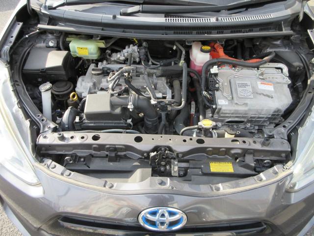 アクア S 全国1年保証 禁煙車 純正SDナビ Bluetooth接続 バックモニター コーナーセンサー 前席シートヒーター CD/SD ワンセグTV 衝突安全ボディー 運転席・助手席エアバッグ(32枚目)