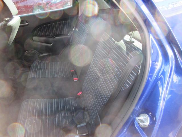 デミオ 13C-V ユーザー下取車 禁煙車 全国1年保証 社外SDナビ Bluetooth接続 ワンセグTV CD/DVD再生 ETC ステアリングリモコン 衝突安全ボディー(18枚目)