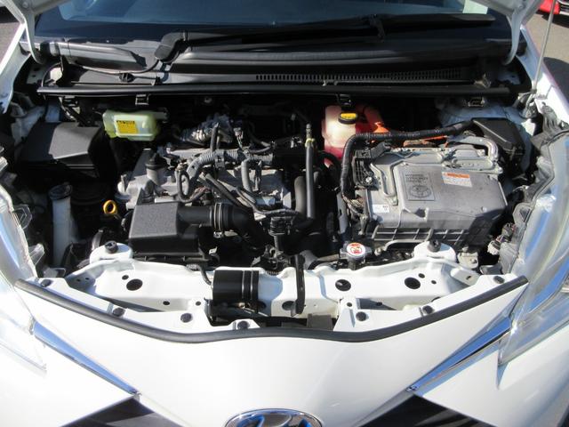 ヴィッツ ハイブリッド　ジュエラ　ユーザー下取車　ワンオーナー　禁煙車　全国１年保証　純正ＳＤナビ　Ｂｌｕｅｔｏｏｔｈ接続　バックモニター　前ドラレコ　前席シートヒーター　ＥＴＣ　フルセグＴＶ　ＣＤ／ＤＶＤ再生　車線逸脱防止機能（32枚目）