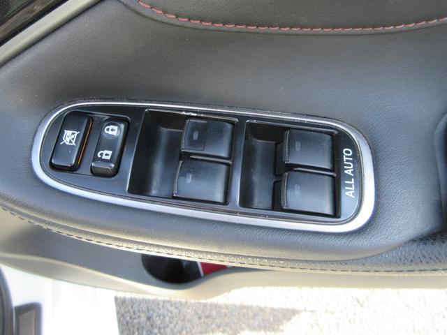 クラウンハイブリッド アスリートＧ　全国１年保証　禁煙車　純正ＨＤＤナビ　フルセグＴＶ　Ｂｌｕｅｔｏｏｔｈ接続　バックモニター　ＥＴＣ　本革パワーシート　オートクルーズコントロール　ＣＤ／ＤＶＤ再生　衝突安全ボディー　盗難防止システム（21枚目）