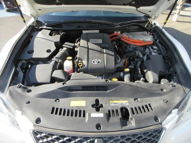 クラウンハイブリッド アスリートＧ　全国１年保証　禁煙車　純正ＨＤＤナビ　フルセグＴＶ　Ｂｌｕｅｔｏｏｔｈ接続　バックモニター　ＥＴＣ　本革パワーシート　オートクルーズコントロール　ＣＤ／ＤＶＤ再生　衝突安全ボディー　盗難防止システム（32枚目）