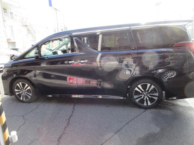 アルファード ２．５Ｓ　Ｃパッケージ　ユーザー下取り車　禁煙車　純正ディスプレイオーディオ　Ｂｌｕｅｔｏｏｔｈ接続　ミラキャスト　ＥＴＣ２．０　バックモニター　レーダークルーズコントロール　前後ドライブレコーダー　フリップダウンモニター（12枚目）