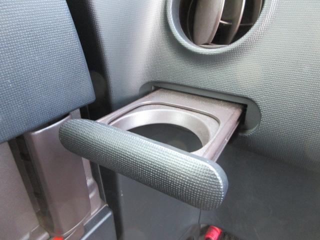 スペイド Ｘ　ワンオーナー車　純正メモリーナビ　Ｂｌｕｅｔｏｏｔｈ接続　ワンセグＴＶ　ＣＤ　片側パワースライドドア　ＥＴＣ　キーレスエントリー　衝突安全ボディー（26枚目）