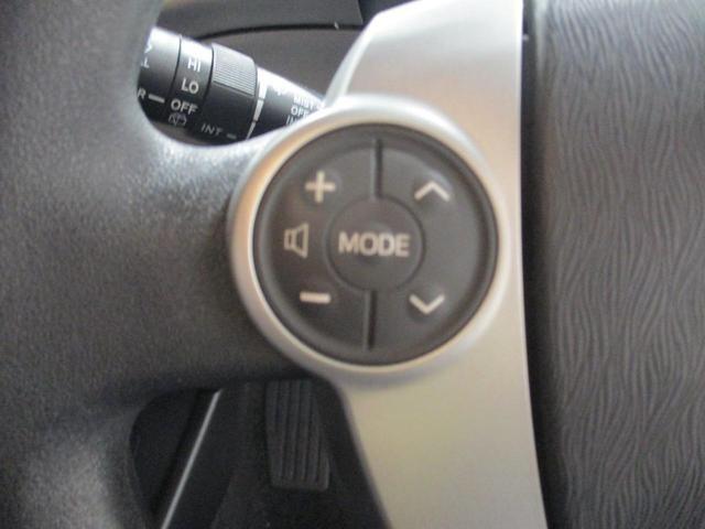 プリウス Ｓ　後期型　純正ナビ　フルセグＴＶ　バックカメラ　ＥＴＣ　ＨＩＤヘッドライト　ｂｌｕｅｔｏｏｔｈ接続　　オートエアコン　ドライブレコーダー前後　純正１５インチアルミ　スマートキー　プッシュスタート（28枚目）