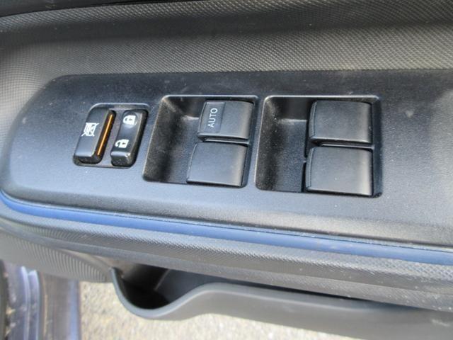 アクア Ｓ　純正ナビ　バックモニター　横滑り防止装置　アイドリングストップ　オートエアコン　ＡＢＳ　プッシュスタート　スマートキー　盗難警報装置　前後ドラレコ　ＥＴＣ付き（26枚目）