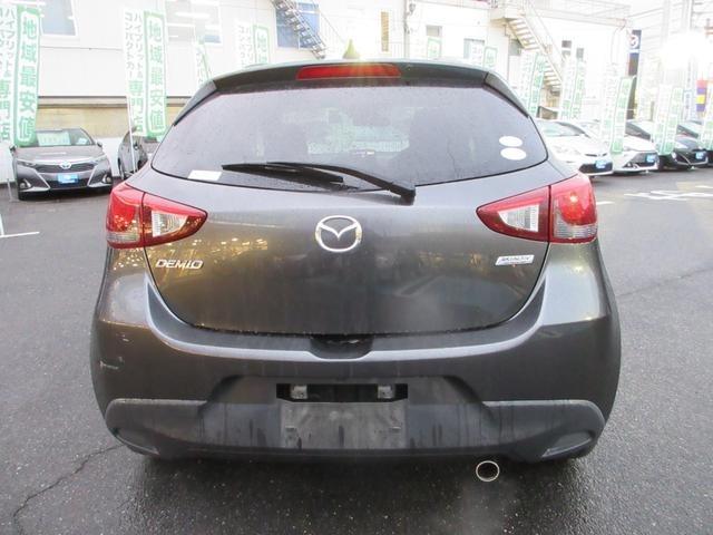 デミオ １３Ｓツーリング　純正ＳＤナビ・フルセグＴＶ　バックカメラ　スマートシティブレーキサポート　前席シートヒーター　ＬＥＤヘッドランプ　プッシュスタート　スマートキー　盗難警報装置　ドラレコ　ＥＴＣ付き（8枚目）