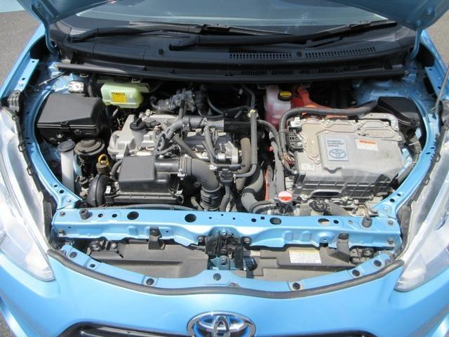 アクア Ｓ　純正ＣＤオーディオ　トヨタセーフティセンス　オートハイビーム　プッシュスタート・スマートキー　運転席・助手席エアバッグ　衝突安全ボディ（28枚目）