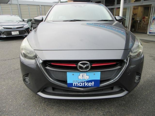 デミオ ＸＤ　ブラックレザーリミテッド　純正ＳＤナビ　Ｂｌｕｅｔｏｏｔｈ接続　フルセグＴＶ　クルーズコントロール　ハーフレザーシート　ステアリングリモコン　ＥＴＣ　衝突被害軽減システム　衝突安全ボディ（7枚目）