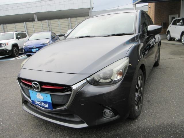 デミオ ＸＤ　ブラックレザーリミテッド　純正ＳＤナビ　Ｂｌｕｅｔｏｏｔｈ接続　フルセグＴＶ　クルーズコントロール　ハーフレザーシート　ステアリングリモコン　ＥＴＣ　衝突被害軽減システム　衝突安全ボディ（12枚目）