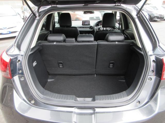 デミオ ＸＤ　ブラックレザーリミテッド　純正ＳＤナビ　Ｂｌｕｅｔｏｏｔｈ接続　フルセグＴＶ　クルーズコントロール　ハーフレザーシート　ステアリングリモコン　ＥＴＣ　衝突被害軽減システム　衝突安全ボディ（15枚目）