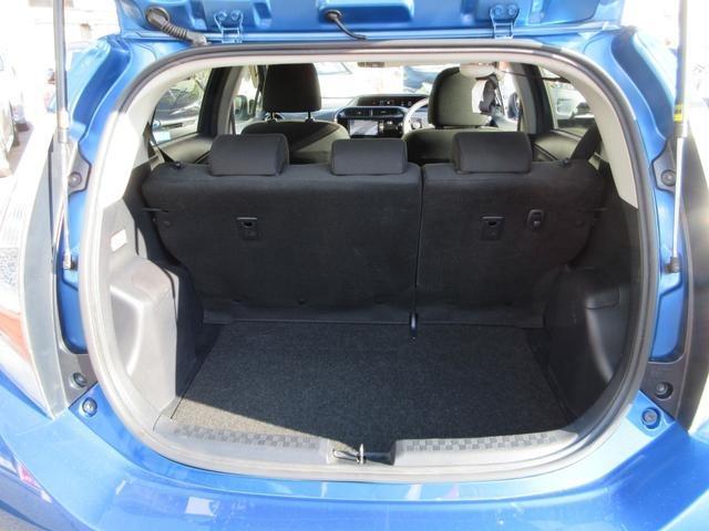 アクア Ｓ　禁煙車　純正ＳＤナビ　Ｂｌｕｅｔｏｏｔｈ接続　バックモニター　フルセグＴＶ　ＣＤ　車線逸脱防止機能　ステアリングリモコン　衝突安全ボディー　盗難防止システム（15枚目）