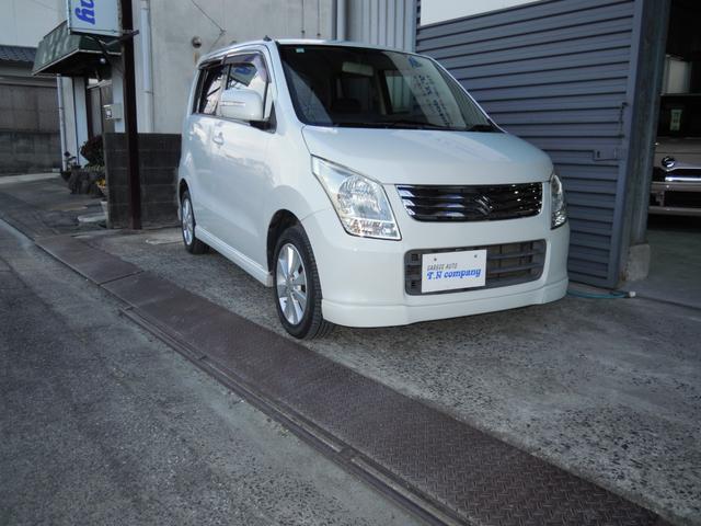 ワゴンＲ ＦＸリミテッド　スマートキー　電動格納ミラー　ベンチシート　ＡＴ　盗難防止システム　ＡＢＳ　ＣＤ　アルミホイール　衝突安全ボディ　エアコン　パワーステアリング　パワーウィンドウ（2枚目）