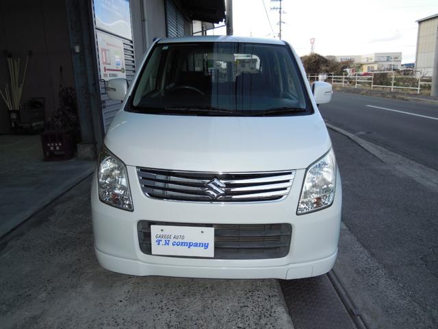 ワゴンＲ ＦＸリミテッド　スマートキー　電動格納ミラー　ベンチシート　ＡＴ　盗難防止システム　ＡＢＳ　ＣＤ　アルミホイール　衝突安全ボディ　エアコン　パワーステアリング　パワーウィンドウ（8枚目）