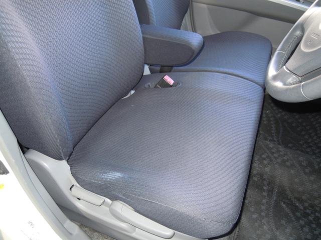 ワゴンＲ ＦＸリミテッド　スマートキー　電動格納ミラー　ベンチシート　ＡＴ　盗難防止システム　ＡＢＳ　ＣＤ　アルミホイール　衝突安全ボディ　エアコン　パワーステアリング　パワーウィンドウ（20枚目）