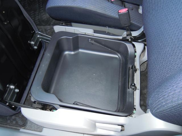 ワゴンＲ ＦＸリミテッド　スマートキー　電動格納ミラー　ベンチシート　ＡＴ　盗難防止システム　ＡＢＳ　ＣＤ　アルミホイール　衝突安全ボディ　エアコン　パワーステアリング　パワーウィンドウ（24枚目）