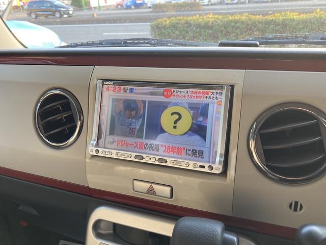 Ｘ　ＴＶ　スマートキー　電動格納ミラー　ベンチシート　ＡＴ　盗難防止システム　ＡＢＳ　アルミホイール　衝突安全ボディ　エアコン　パワーステアリング　パワーウィンドウ　運転席エアバッグ　助手席エアバッグ(4枚目)