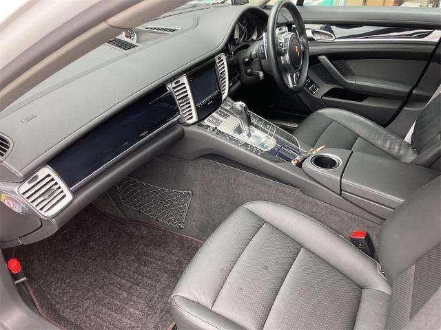 パナメーラ ベースグレード TV クリアランスソナー オートクルーズコントロール アルミホイール HID パワーシート 革シート キーレスエントリー アイドリングストップ 電動格納ミラー シートヒーター AT 盗難防止システム(14枚目)