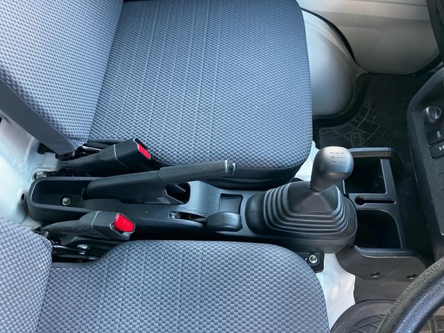 ハイゼットトラック エクストラ ワンオーナー 4WD 5速MT CD ミュージックプレイヤー接続可 LEDヘッドライト キーレスエントリー 作業灯 記録簿 エアコン パワーステアリング パワーウィンドウ 運転席・助手席エアバック(48枚目)