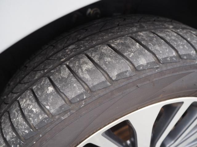 セレナ ハイウェイスター　Ｖエアロモード＋セーフティＩＩ　ＥＴＣ　全周囲カメラ　ナビ　ＴＶ　クリアランスソナー　オートクルーズコントロール　レーンアシスト　衝突被害軽減システム　両側電動スライドドア　オートライト　ＬＥＤヘッドランプ　スマートキー　車検整備付（26枚目）