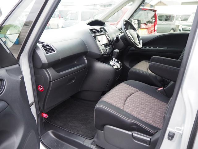 セレナ ハイウェイスター　Ｖエアロモード＋セーフティＩＩ　ＥＴＣ　全周囲カメラ　ナビ　ＴＶ　クリアランスソナー　オートクルーズコントロール　レーンアシスト　衝突被害軽減システム　両側電動スライドドア　オートライト　ＬＥＤヘッドランプ　スマートキー　車検整備付（35枚目）