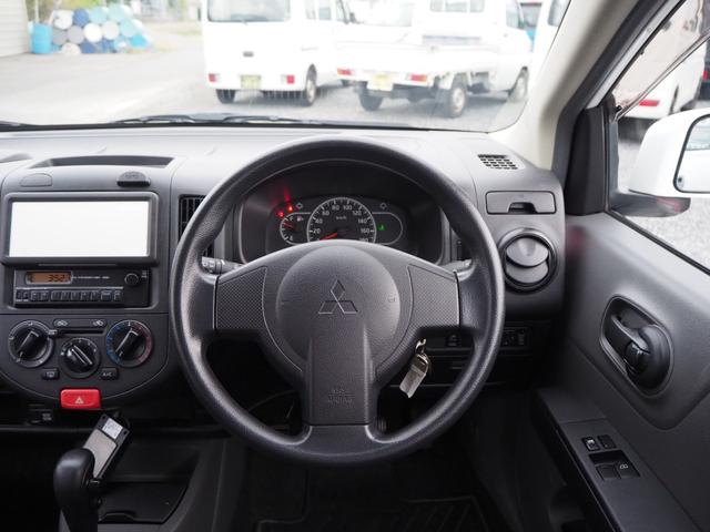 ランサーカーゴ １６Ｍ　商用バン　元公用車　キーレス　ＥＴＣ　電動格納ミラー　ラジオ　前席パワーウィンドウ　ディーラー記録簿付　スタットレスタイヤ付　１００Ｖ電源　助手席テーブル　車検整備付（11枚目）
