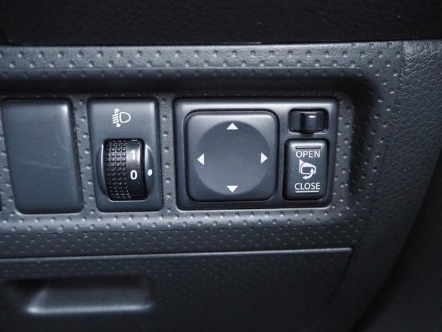 ランサーカーゴ １６Ｍ　商用バン　元公用車　キーレス　ＥＴＣ　電動格納ミラー　ラジオ　前席パワーウィンドウ　ディーラー記録簿付　スタットレスタイヤ付　１００Ｖ電源　助手席テーブル　車検整備付（17枚目）