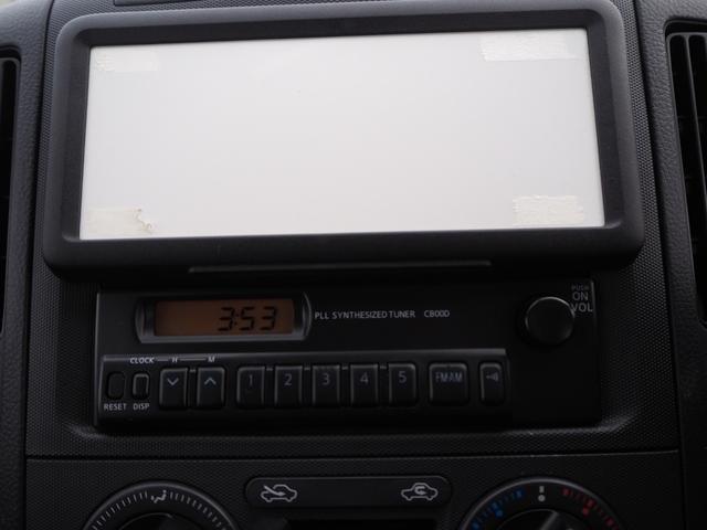 ランサーカーゴ １６Ｍ　商用バン　元公用車　キーレス　ＥＴＣ　電動格納ミラー　ラジオ　前席パワーウィンドウ　ディーラー記録簿付　スタットレスタイヤ付　１００Ｖ電源　助手席テーブル　車検整備付（23枚目）