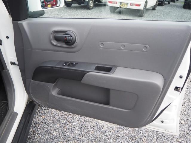 ランサーカーゴ １６Ｍ　商用バン　元公用車　キーレス　ＥＴＣ　電動格納ミラー　ラジオ　前席パワーウィンドウ　ディーラー記録簿付　スタットレスタイヤ付　１００Ｖ電源　助手席テーブル　車検整備付（36枚目）