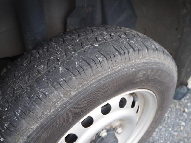 ランサーカーゴ １６Ｍ　商用バン　元公用車　キーレス　ＥＴＣ　電動格納ミラー　ラジオ　前席パワーウィンドウ　ディーラー記録簿付　スタットレスタイヤ付　１００Ｖ電源　助手席テーブル　車検整備付（57枚目）