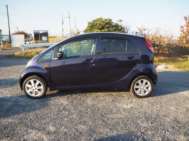 アイ Ｔ　ターボ　ミッドシップエンジン　スマートキー　オートライト　オートエアコン　ＨＩＤヘッドライト　アルミホイール　ブラック内装　ワンセグＴＶブルートゥース接続付きナビ　バックカメラ　車検整備付（9枚目）