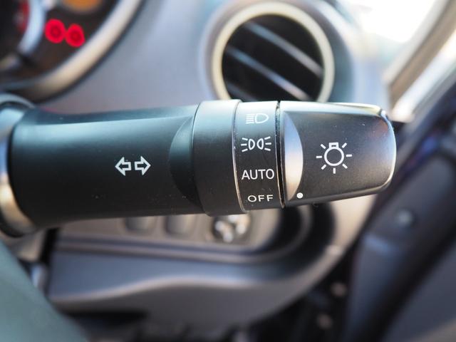 アイ Ｔ　ターボ　ミッドシップエンジン　スマートキー　オートライト　オートエアコン　ＨＩＤヘッドライト　アルミホイール　ブラック内装　ワンセグＴＶブルートゥース接続付きナビ　バックカメラ　車検整備付（20枚目）