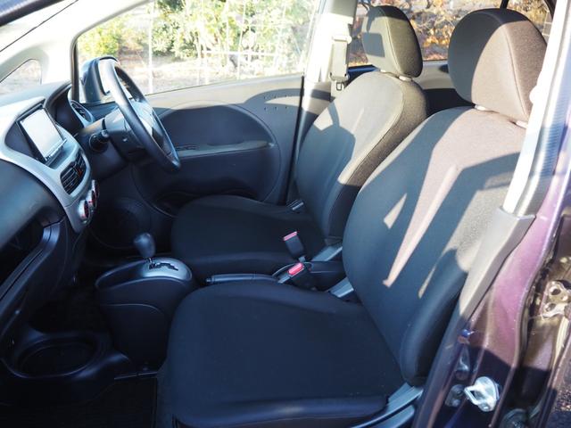 アイ Ｔ　ターボ　ミッドシップエンジン　スマートキー　オートライト　オートエアコン　ＨＩＤヘッドライト　アルミホイール　ブラック内装　ワンセグＴＶブルートゥース接続付きナビ　バックカメラ　車検整備付（34枚目）