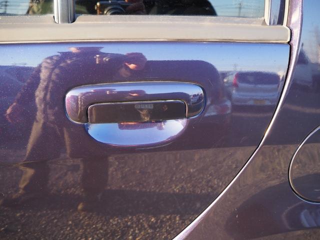 アイ Ｔ　ターボ　ミッドシップエンジン　スマートキー　オートライト　オートエアコン　ＨＩＤヘッドライト　アルミホイール　ブラック内装　ワンセグＴＶブルートゥース接続付きナビ　バックカメラ　車検整備付（50枚目）