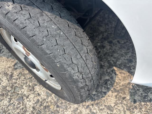 サンバーバン トランスポーター　パワーウインドウ　４ＷＤ　集中ドアロック　キーレス　ＡＴ（22枚目）