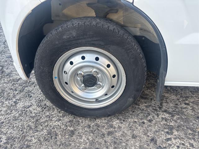 スクラム ＰＡ　走行５６０００ｋｍ　エアコン　パワステ　５ＭＴ（28枚目）