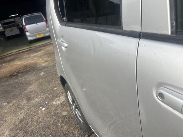 ワゴンＲ ＦＸ　タイミングチェーン　オートエアコン　社外アルミホイール（34枚目）